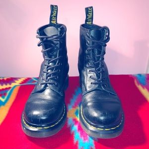 Dr Martens Size 8 Black Boots